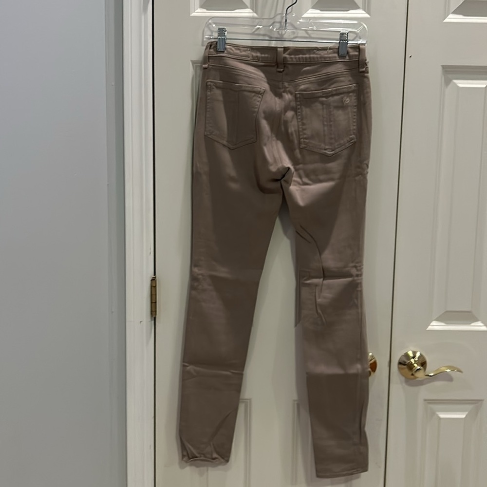 Tan - Picture 5 of 6